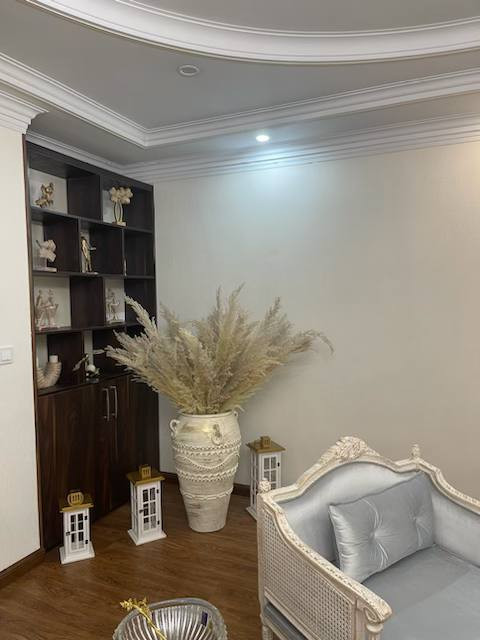 گلدان پتینه طلایی براق ۷۰سانتی