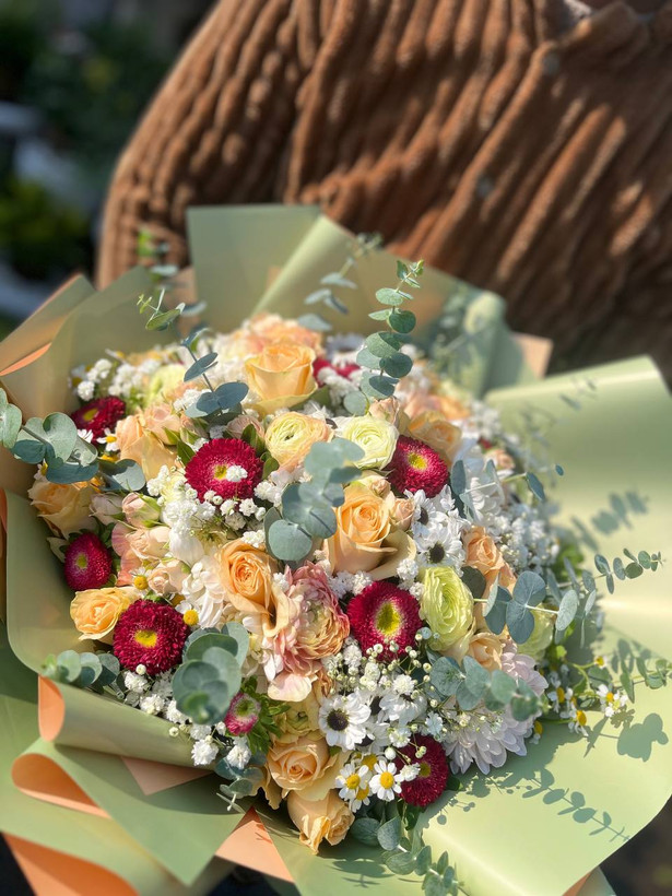 دسته گل ترکیبی رز و داوودی