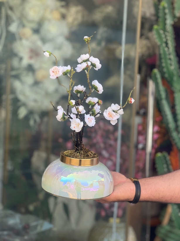 گلدان رومیزی شکوفه ژاپنی سفید وارداتی (جهت هدیه و کادو)