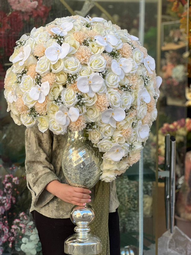 جام گل مصنوعی رز و ارکیده با کیفیت فوق العاده